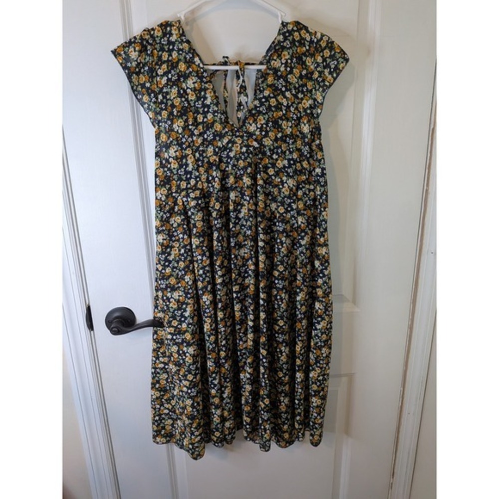 Navy Blue Yellow Floral V-Neck Tie Back Flutter Sleeve Summer Dress SKC6137